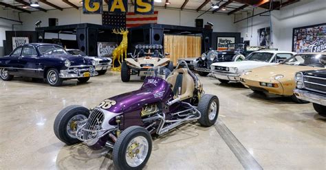 Richards Garage .